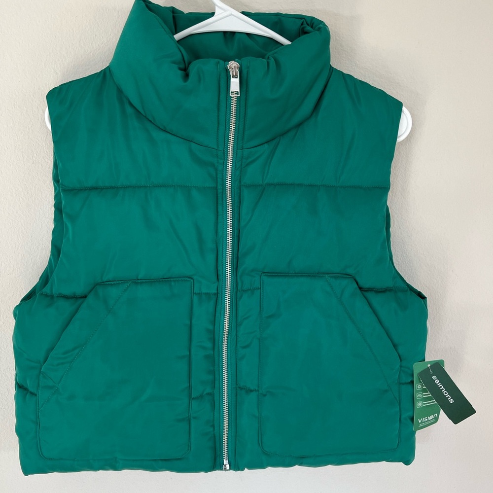 Simons crooped puffer vest